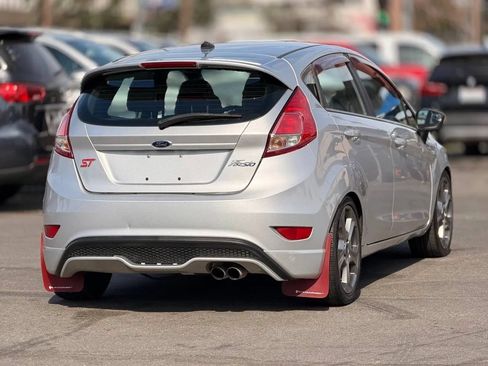 Used 2015 Ford Fiesta ST FWD image 15