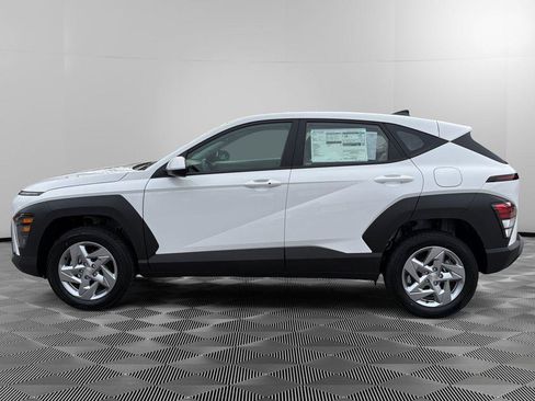 New 2026 Hyundai Kona SE image 4