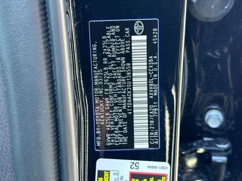 Used 2025 Toyota Camry SE FWD image 41