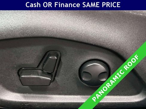 Used 2023 Jeep Compass Limited w/ Sun and Sound Group AWD/4WD image 20