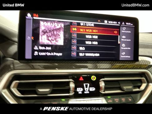 Certified 2024 BMW X4 M40i w/ Premium Package image 16