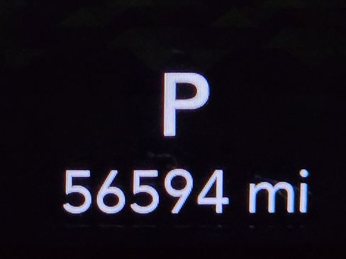 Used 2020 Jeep Wrangler Unlimited Sahara image 44