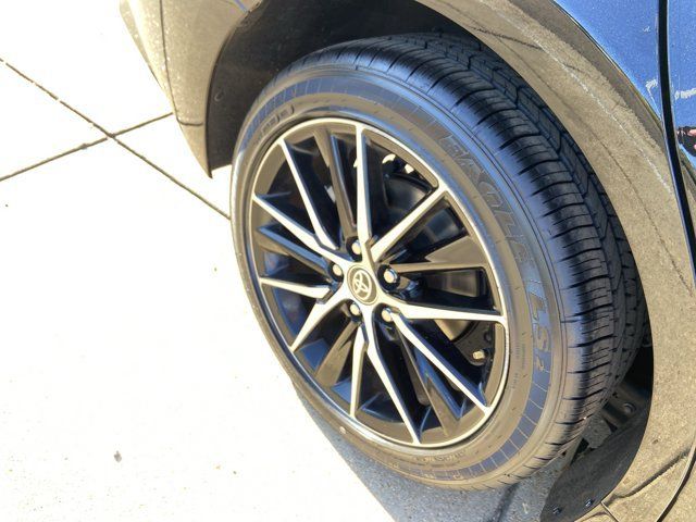 Used 2024 Toyota Camry SE FWD image 31