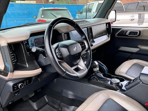 Certified 2023 Ford Bronco Wildtrak AWD/4WD image 16