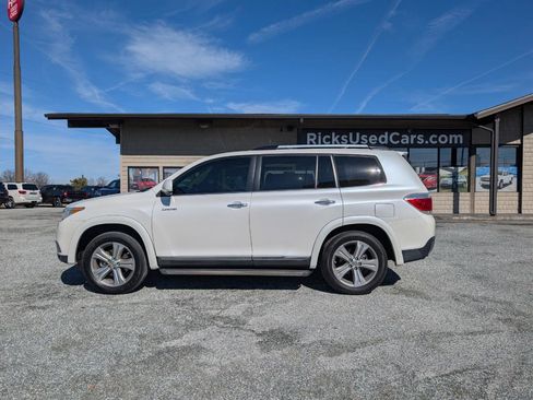 Used 2013 Toyota Highlander Limited image 11