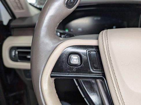 Used 2020 Lincoln Aviator Reserve w/ Equipment Group 202A image 41