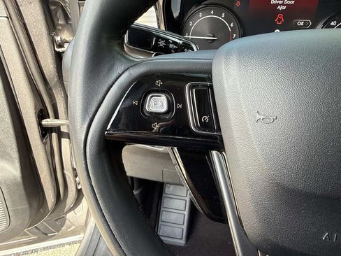 Used 2021 Lincoln Corsair FWD image 31