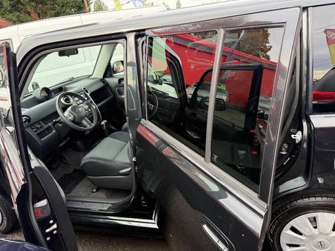 Used 2006 Scion xB image 17
