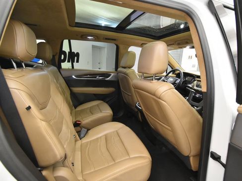 Used 2020 Cadillac XT6 Sport w/ Platinum Package image 17