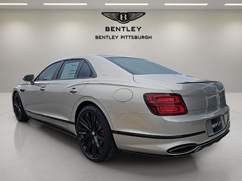 New 2025 Bentley Flying Spur Plug-In Hybrid AWD/4WD image 7