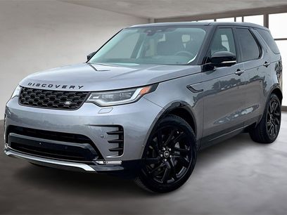 New 2025 Land Rover Discovery Dynamic SE