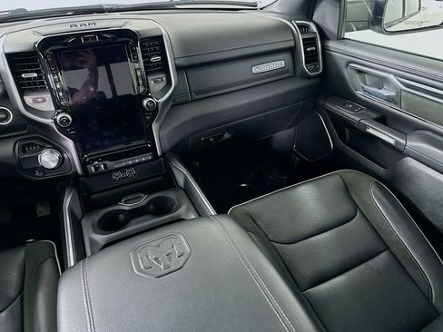 Used 2023 RAM 1500 Laramie RWD image 19