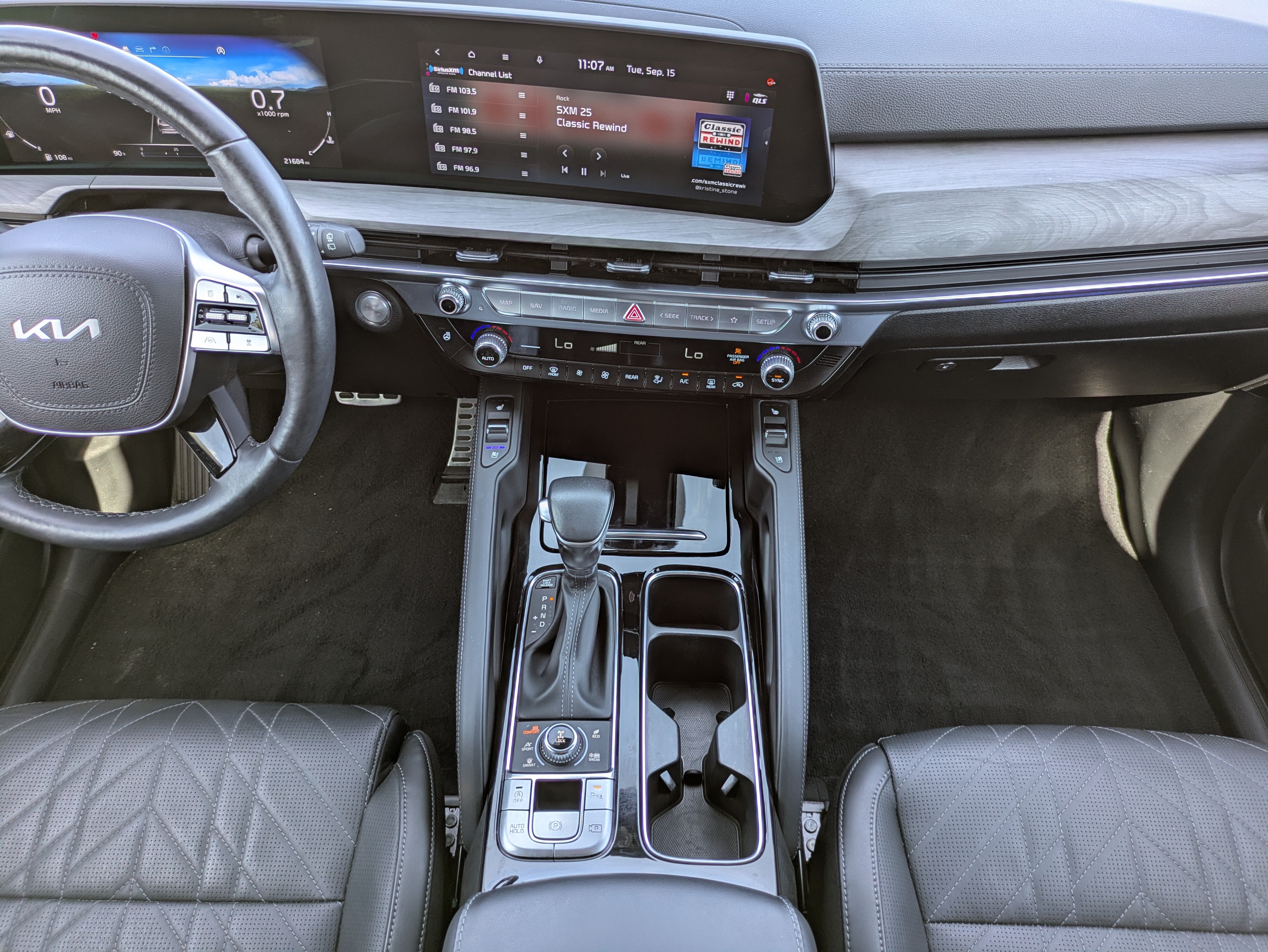 Certified 2024 Kia Telluride SX Prestige X-Line AWD/4WD image 35