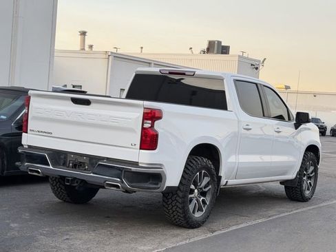 Certified 2023 Chevrolet Silverado 1500 LT image 3