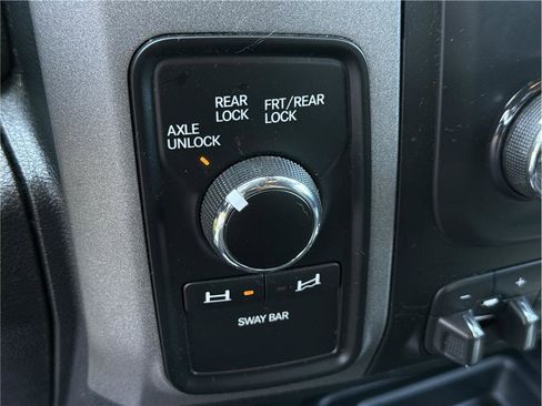 Used 2017 RAM 2500 Tradesman w/ Power Wagon Package image 17