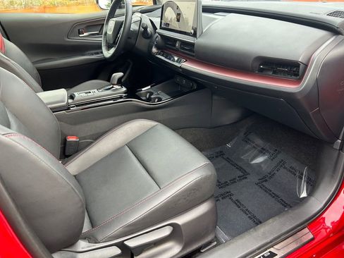 Used 2024 Toyota Prius Prime image 26