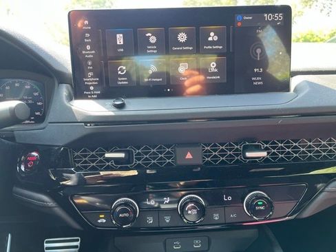 Used 2023 Honda Accord Sport image 7