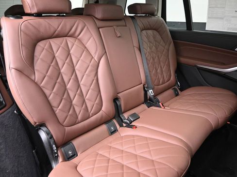 New 2026 BMW X7 xDrive40i AWD/4WD image 31
