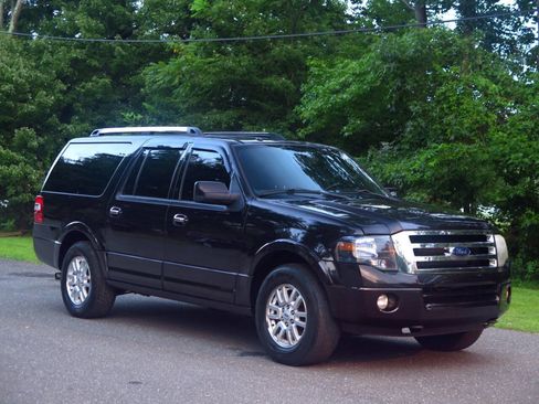 Used 2013 Ford Expedition EL Limited AWD/4WD image 6