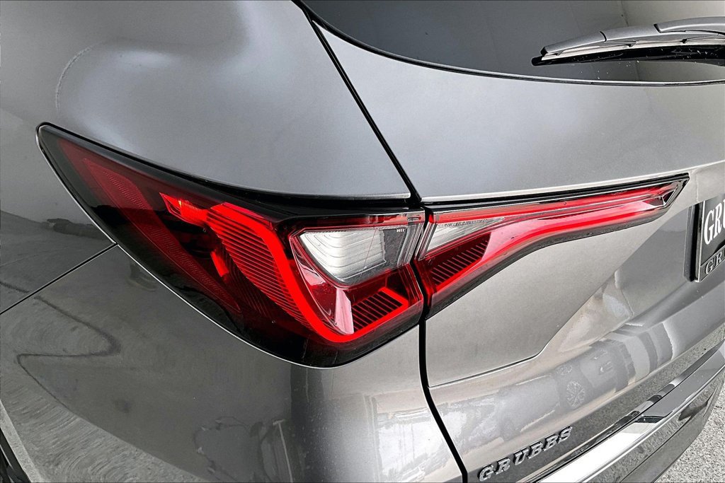 Certified 2026 Acura MDX w/ Technology Package FWD image 37