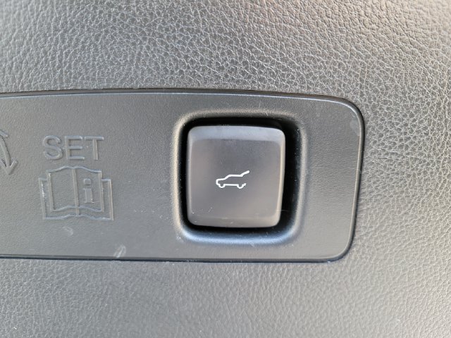 Used 2021 Lincoln Corsair FWD image 28