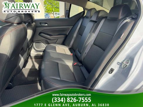 Used 2024 Nissan Altima 2.5 SR image 11