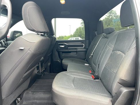 Used 2025 RAM 3500 Big Horn AWD/4WD image 28