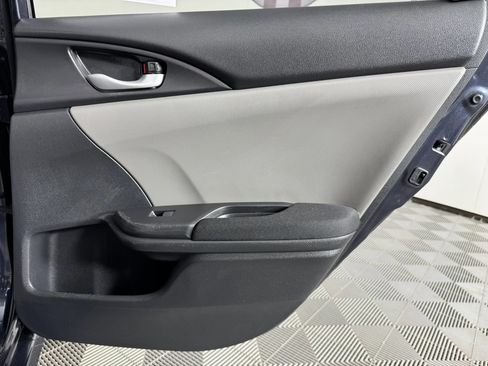 Used 2019 Honda Civic LX image 37