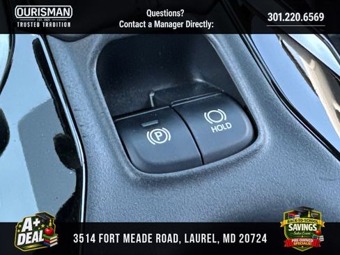 Used 2021 Toyota Corolla SE FWD image 25