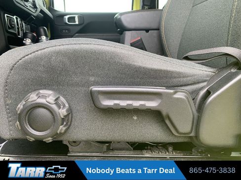 Used 2024 Jeep Wrangler Unlimited Sahara AWD/4WD image 13
