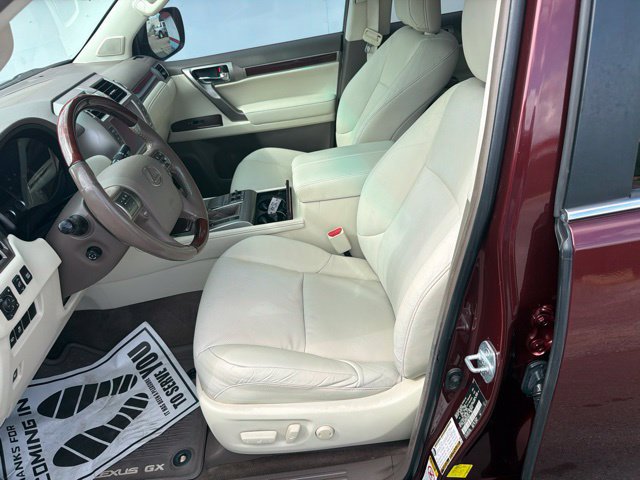 Used 2016 Lexus GX 460 w/ Premium Package AWD/4WD image 11