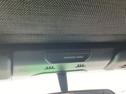 Used 2022 Jeep Wrangler Unlimited Sport AWD/4WD image 31
