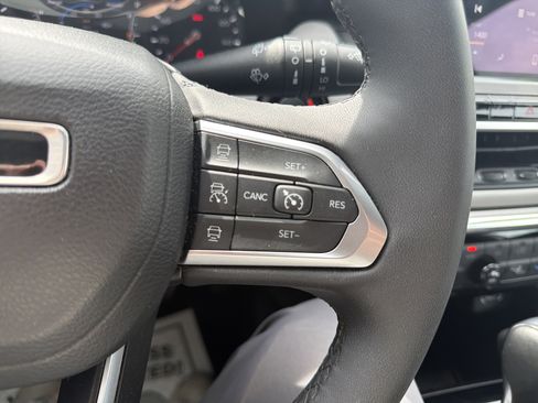 Used 2023 Jeep Compass Limited w/ Elite Group image 19