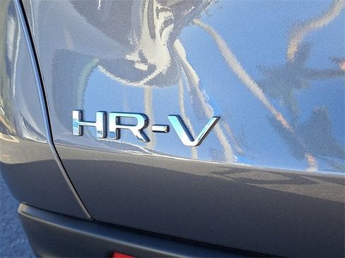 Certified 2024 Honda HR-V LX image 8