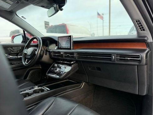 Used 2022 Lincoln Corsair Reserve image 20