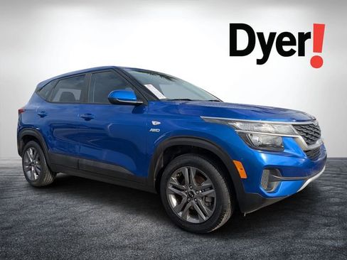 Certified 2021 Kia Seltos LX image 1