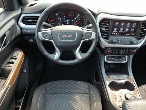Used 2023 GMC Acadia SLE w/ Driver Convenience Package AWD/4WD image 11