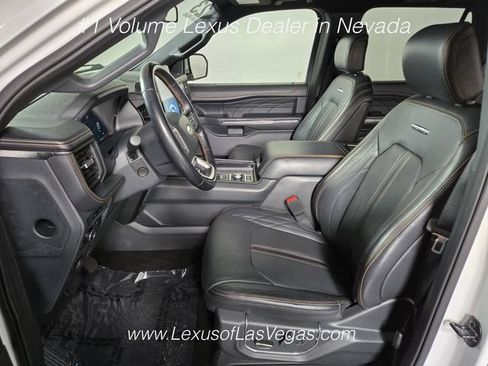 Used 2023 Ford Expedition Platinum AWD/4WD image 13