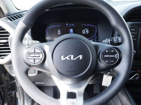 Used 2024 Kia Soul LX w/ Option Group 015 FWD image 6