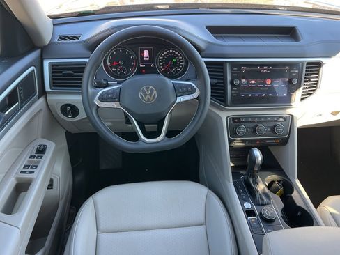 Used 2021 Volkswagen Atlas SE image 22