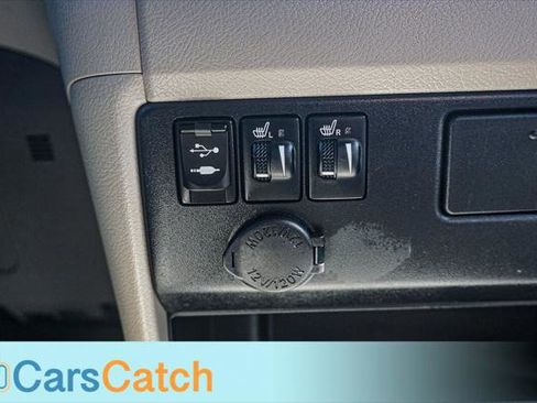Used 2017 Toyota Sienna XLE w/ XLE Navigation Package FWD image 31