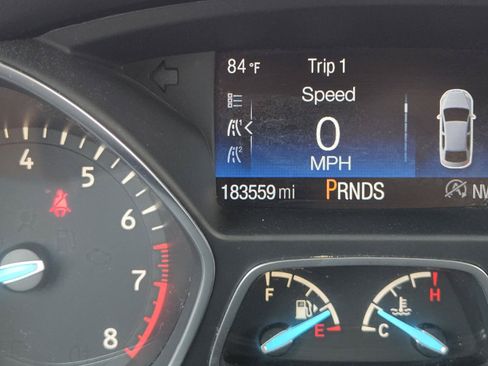 Used 2017 Ford Escape SE FWD image 22