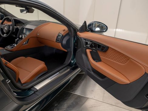 Used 2024 Jaguar F-TYPE R AWD/4WD image 26