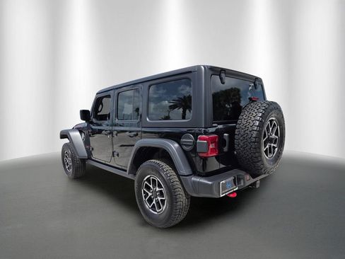 Used 2024 Jeep Wrangler Unlimited Rubicon AWD/4WD image 5