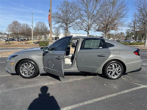 Used 2023 Hyundai Sonata SEL image 9