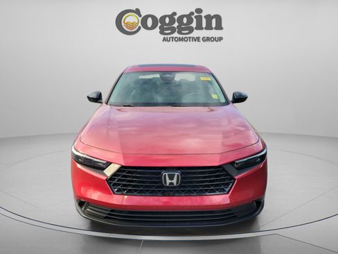 Used 2025 Honda Accord SE image 29