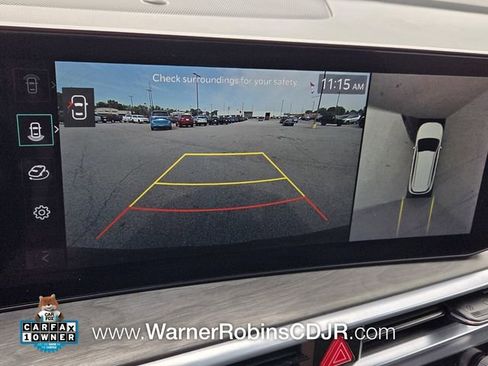 Used 2024 Kia Sorento SX Prestige image 25