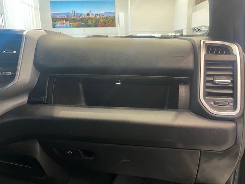 Used 2024 RAM 2500 Big Horn AWD/4WD image 25