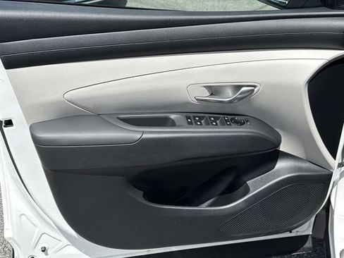 New 2026 Hyundai Tucson SEL FWD image 12