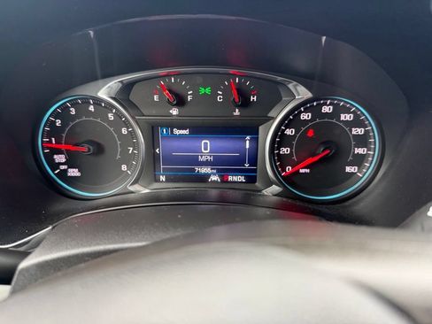 Used 2020 Chevrolet Equinox LT w/ Driver Convenience Package AWD/4WD image 6